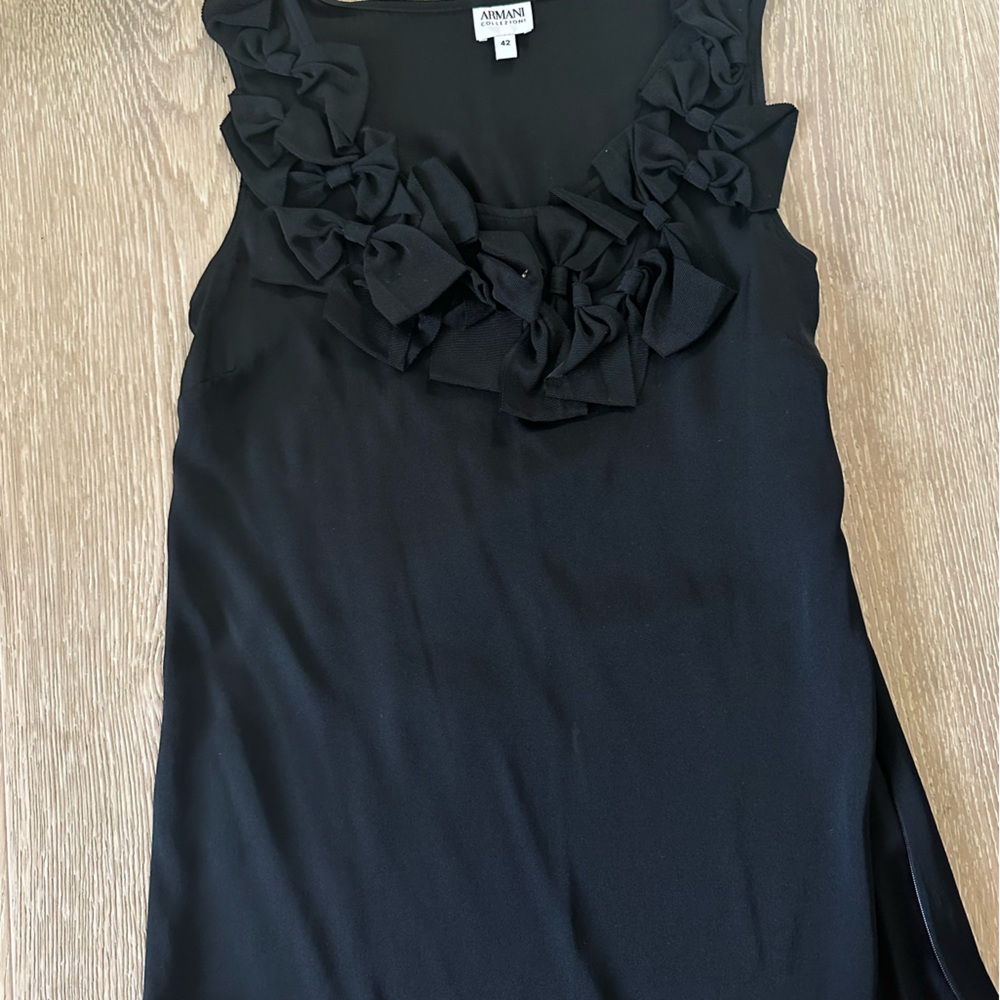 Armani collezioni top tanks